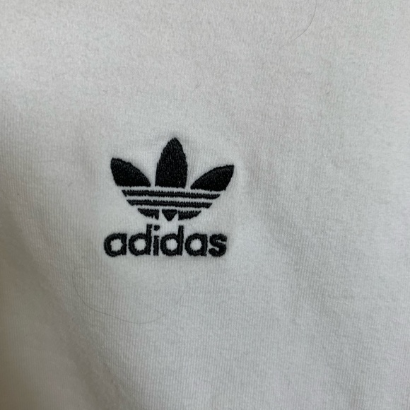 Adidas crop shirt - Picture 3 of 6